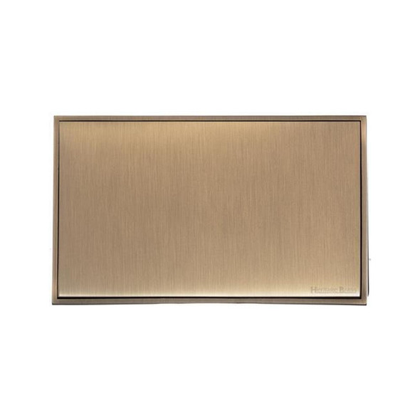 Executive Range Double Blank Plate in Antique Brass