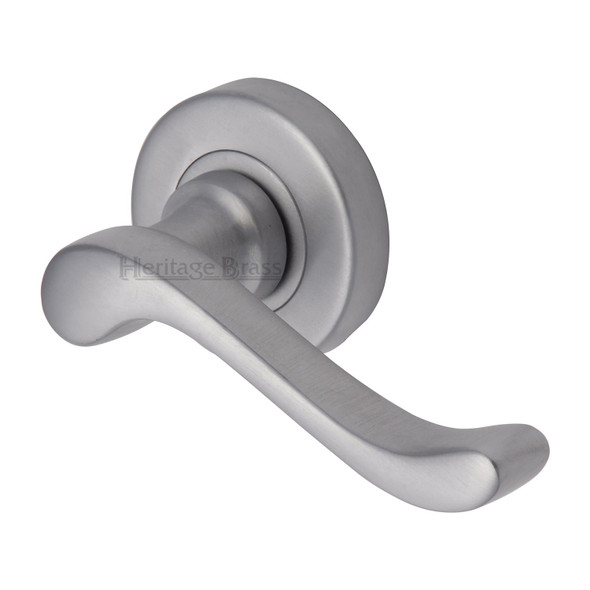Bedford Door Handle on Concealed Round Rose