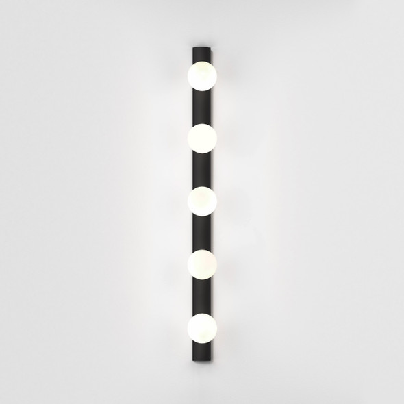Cabaret 5 II - Matt Black