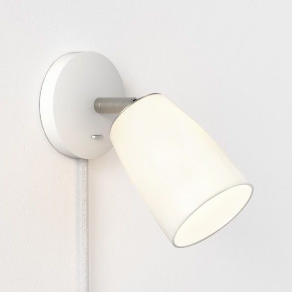 Carlton Wall Plug-In - Matt White