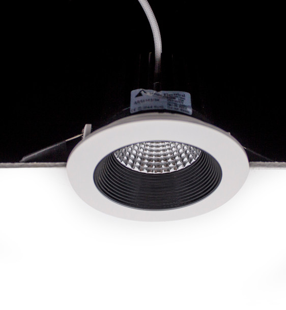 Stepped Baffle 10W Dimmable LED Downlight 3K IP44