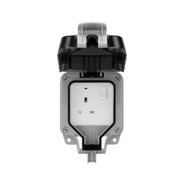 Single Switched 13A Outdoor Socket IP66 Open