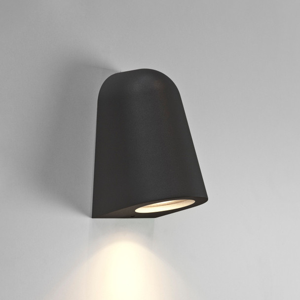 Mast Light in Textured Black Downward Exterior Wall IP65