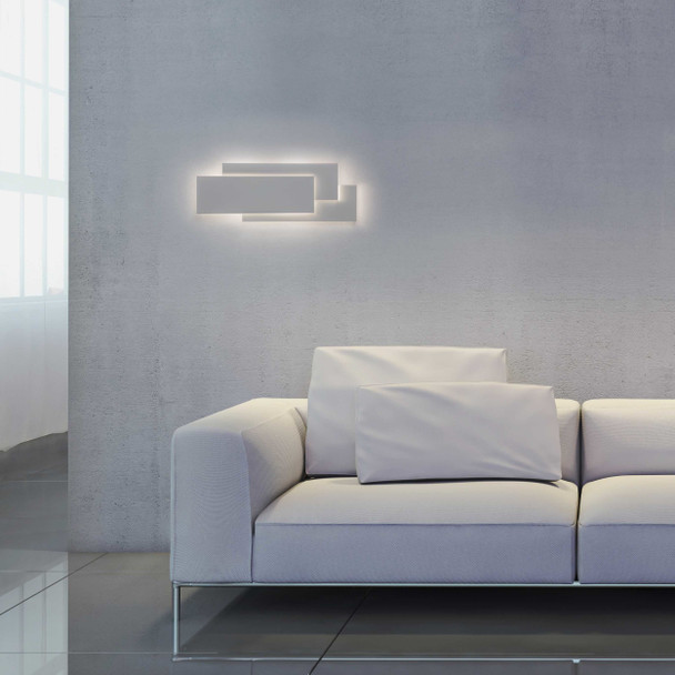 Edge 560 LED 2700K Dimmable Wall Light in Matt White Horizontal Installation Living Room Horizontal Installation