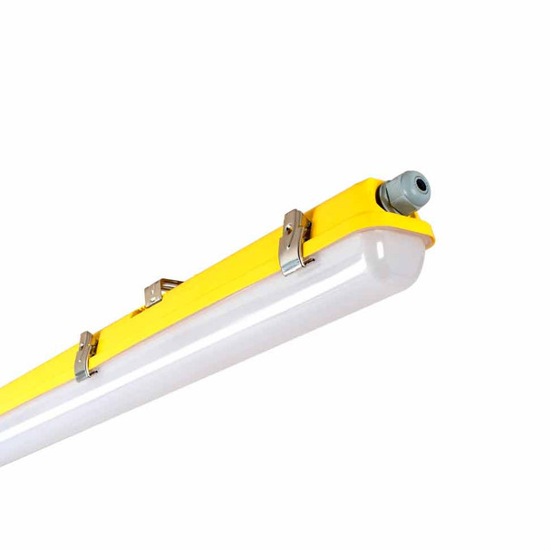 Luceco 110V Climate Non-Corrosive LED Light Batten Image 1