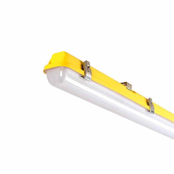 Luceco 110V Climate Non-Corrosive LED Light Batten Image 3