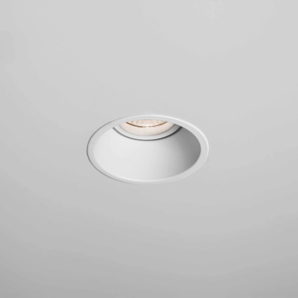 Minima Round Fixed - Matt White