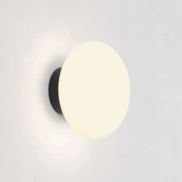 Zeppo Wall - Matt Black