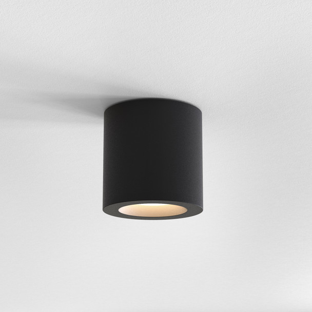 Kos II - Textured Black