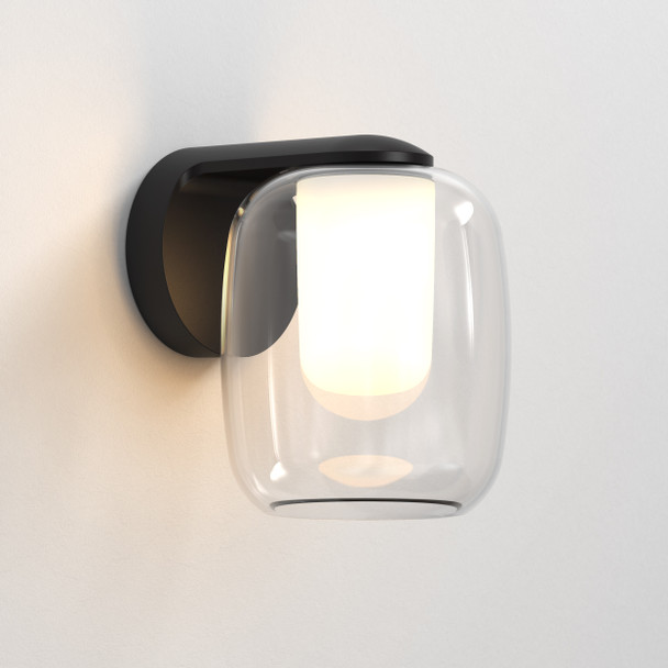 Aquina Wall - Matt Black
