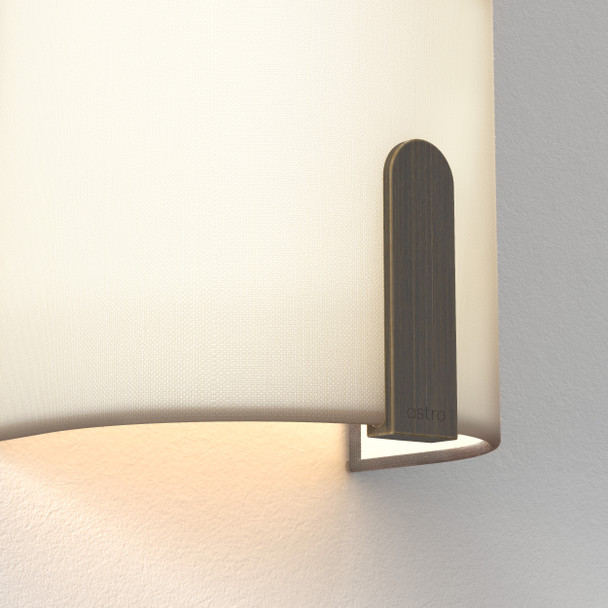 Elba 600 Wall - Putty Fabric / Bronze