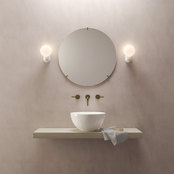 Lyra Wall Single - Gloss Glaze White