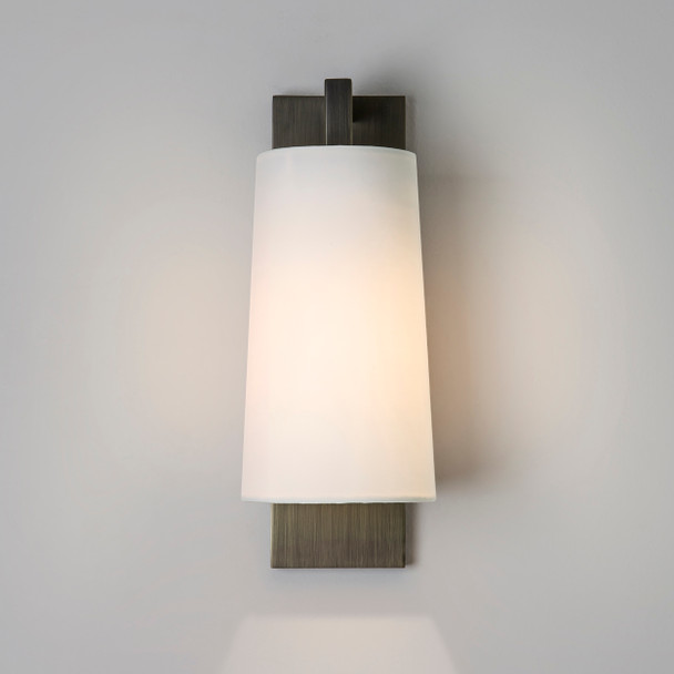 Cone 195 - White Fabric