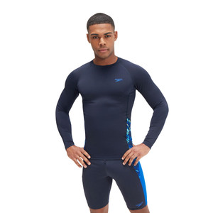 Speedo Mens Printed Long Sleeve Suntop True Navy/True Cobalt Speedo Mens Printed Long Sleeve Suntop True Navy/True Cobalt