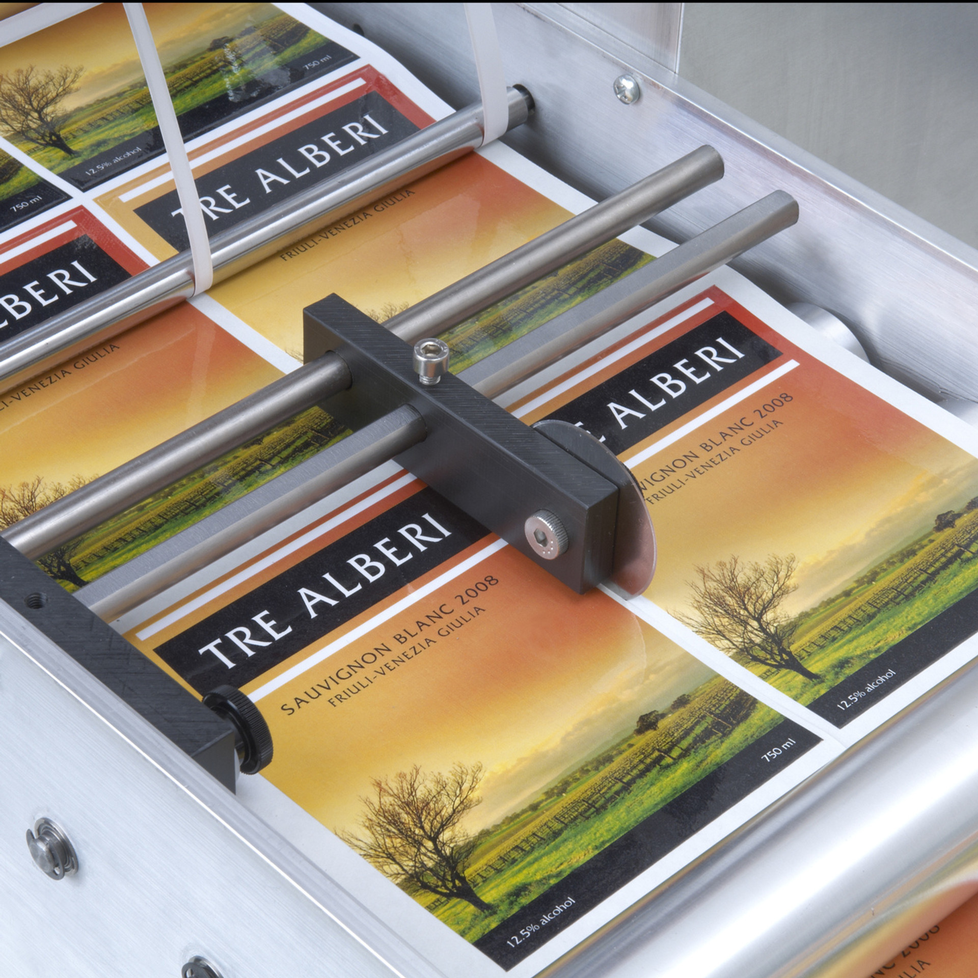 Primera FX1200 Label Finishing System Label Finishers Label Cutter