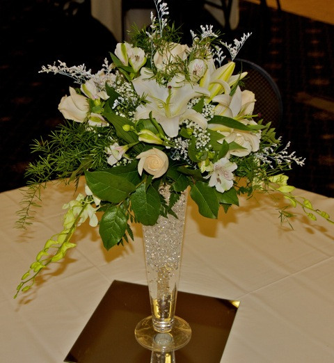 Bridal White Centerpiece 