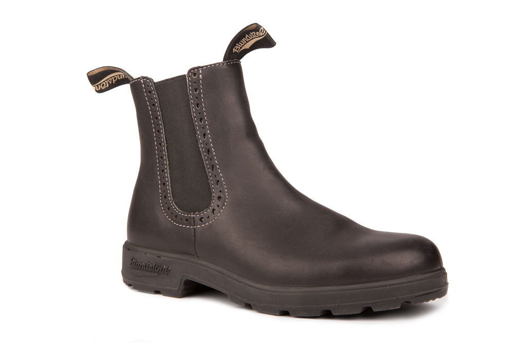 blundstone girlfriend black