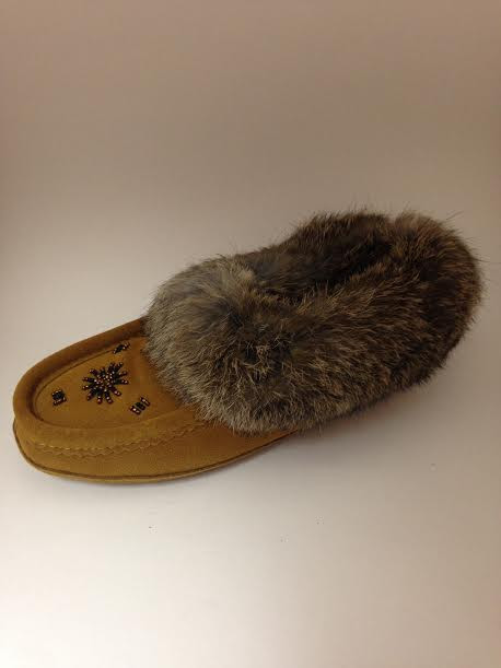 Women's Wakonsun Hazelnut Rabbit Fur Moccasin