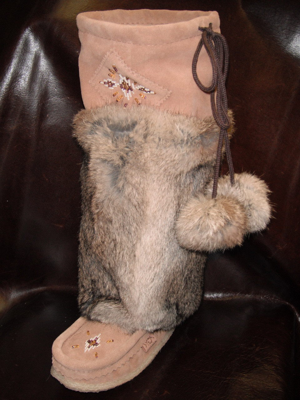 Laurentian Chief Women's Rabbit Fur 16 