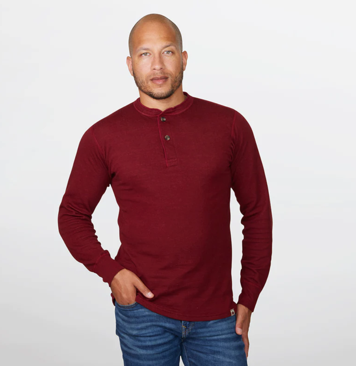 https://cdn11.bigcommerce.com/s-972n9uoi/images/stencil/1280x1280/products/5342/18971/Stanfields_1387_Merino_Blend_Henley__25223.1666203202.png?c=2