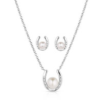 Montana Silversmiths Delicate Embrace Pearl Jewelry Set