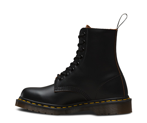 dr martens 1460 vintage black