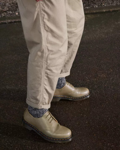 Dr. Martens 1461 Olive Carrara Leather Oxford Shoe  display picture 2
