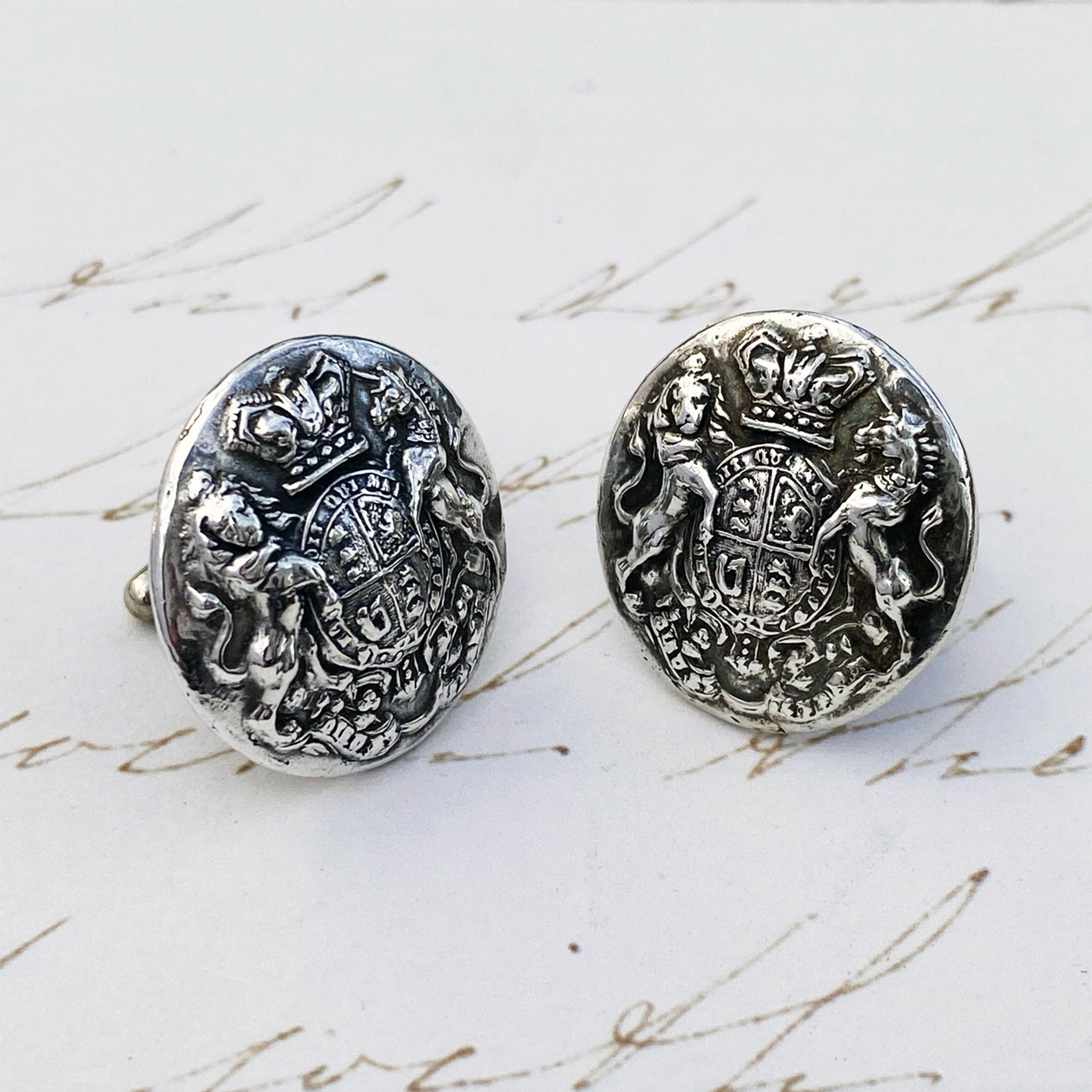 Victorian Button Cufflinks - SilverLinensJewelry