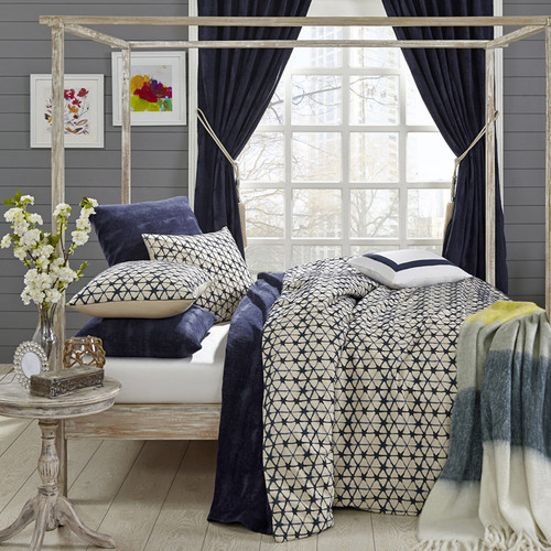 Pintuck Duvet Cover, Indigo Ivory
