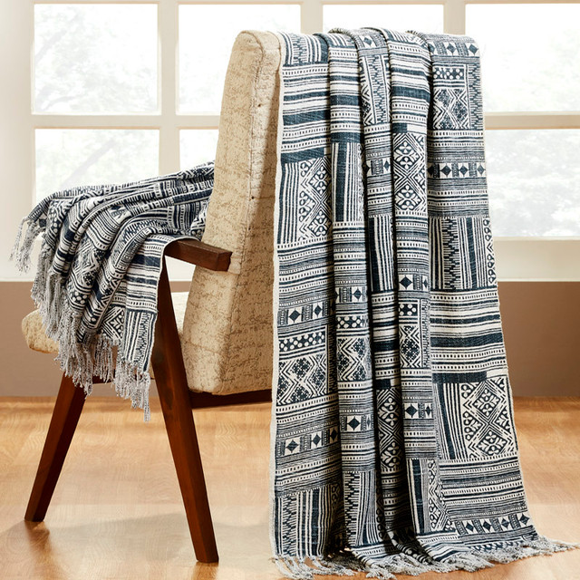 Print Patchwork Throw