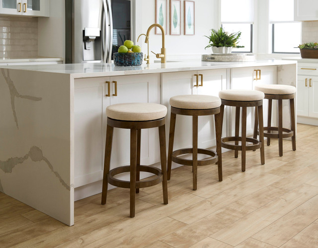 Papeete Vessel in Brown by Cyan Design