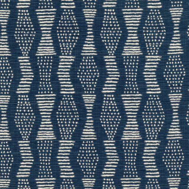 Kravet Design in 36272-50, Upholstery Fabric
