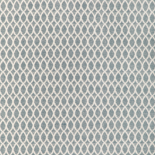 Kravet Design in 37114-5, Upholstery Fabric