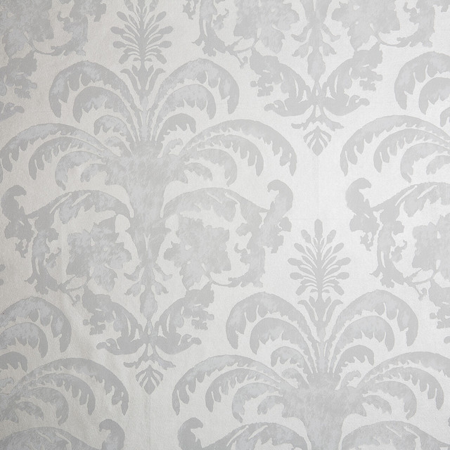 Colonial in 07, Wallcovering by Kravet Design