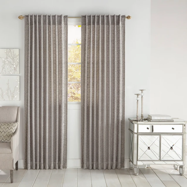 Cloud9 Design Olivia Geometric Silver Panel