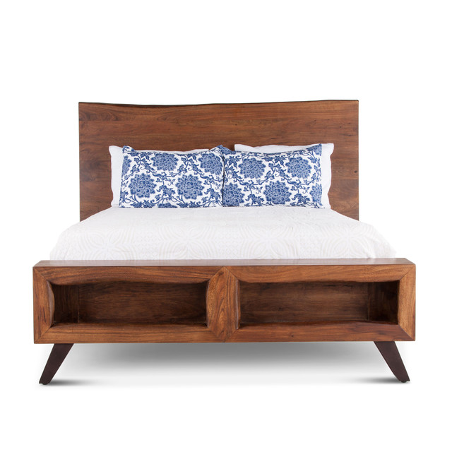 World Interiors - Nottingham Queen Bed in Walnut Finish