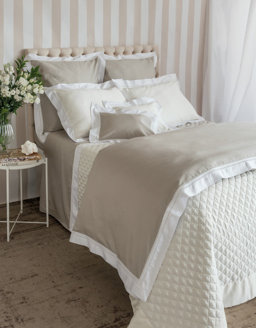 Devere Queen Duvet Cover Devere Queen Duvet Cover