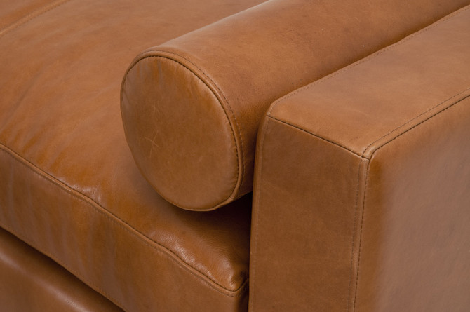 Essentials For Living - Keaton Upholstered Bench in Whiskey Brown (6700.WHBRN/NG)