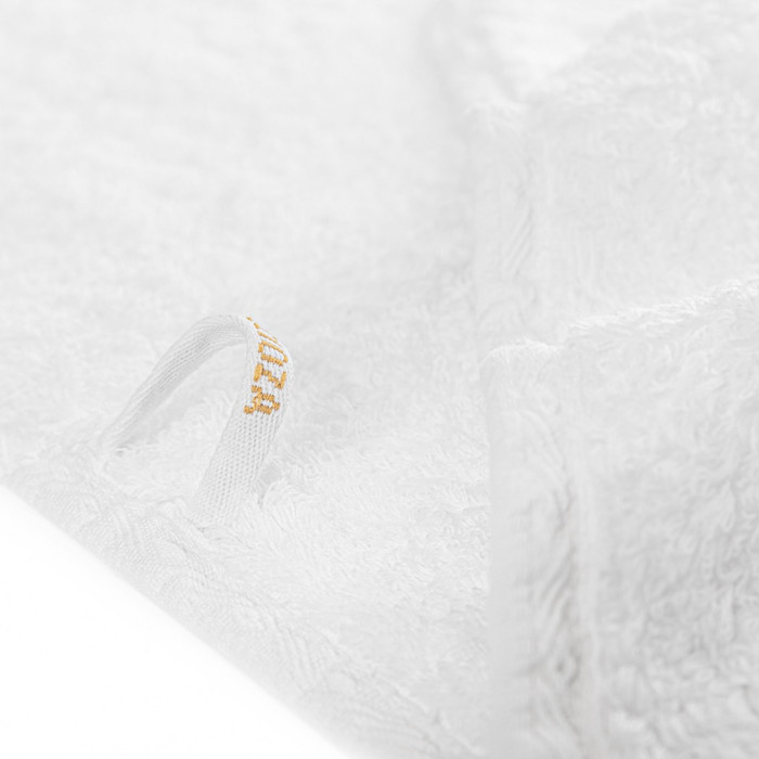 Grand Egoist Towels by Graccioza