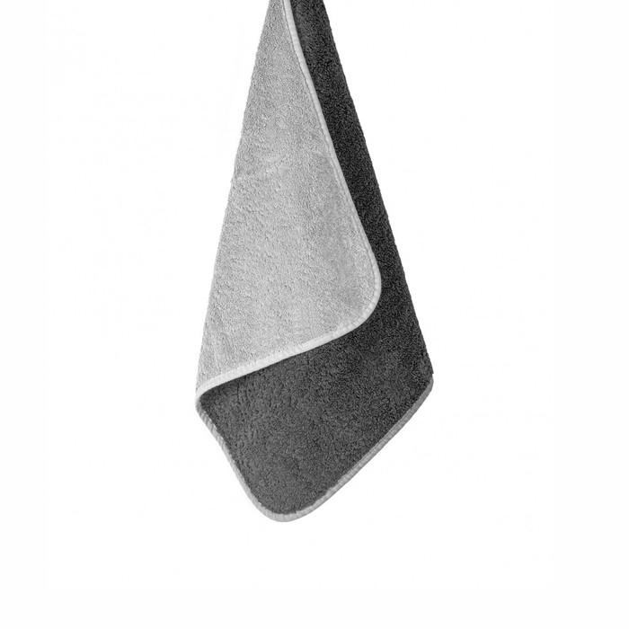 Bicolore Towels by Graccioza
