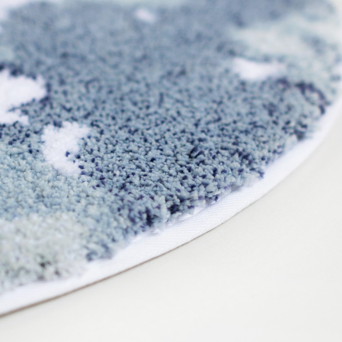 Bella Bath Rug by Graccioza