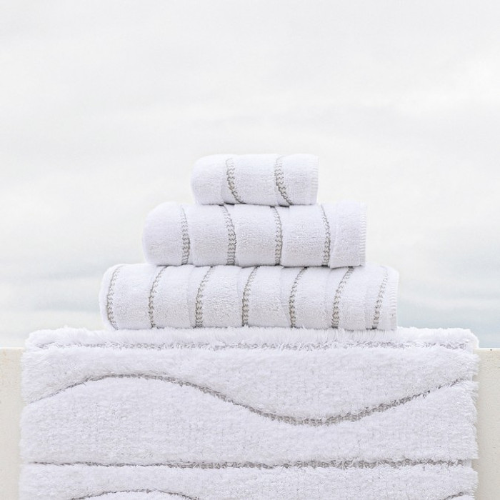 Opera Towels by Graccioza