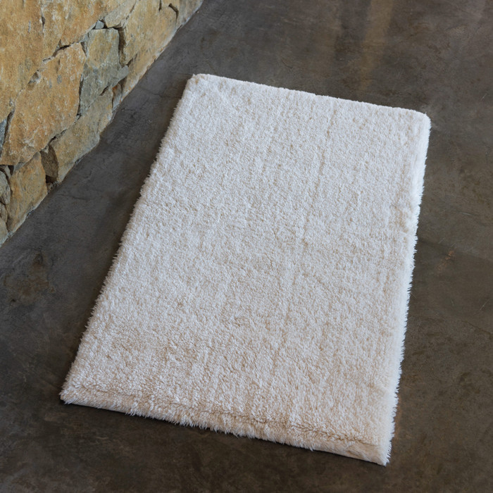 Purity Bath Rug By Graccioza