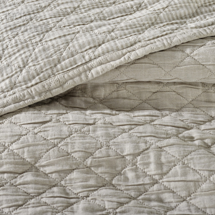 Ellora Casa by India's Heritage Colmar Cotton Quilt
