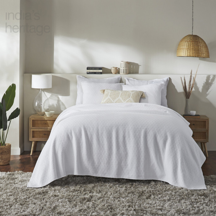 Ellora Casa by India's Heritage Indi Mattelasse Coverlet