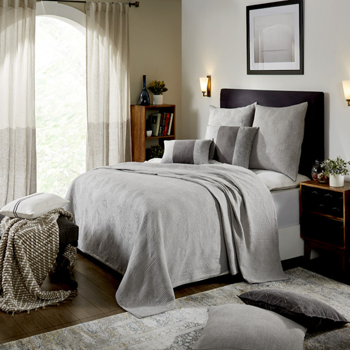 Ellora Casa by India's Heritage Park Coverlet in Grey