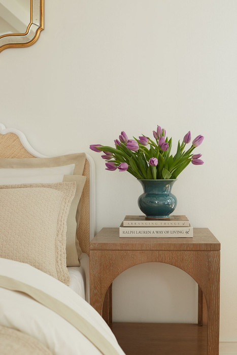 Villa & House - Olympia Medium Vase, Mottled Turquoise