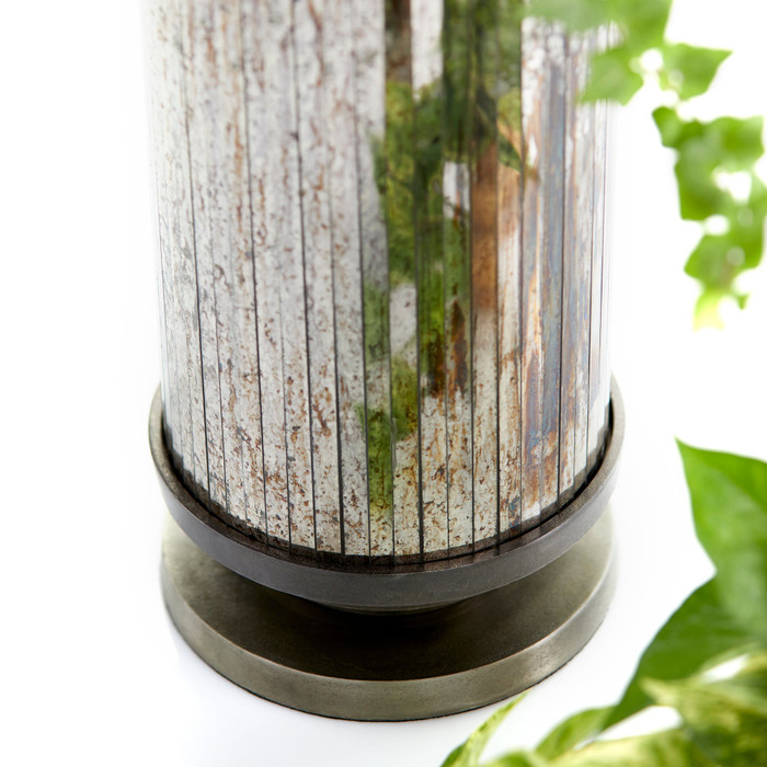 Large Kensington Vase in Nickel by Cyan Design