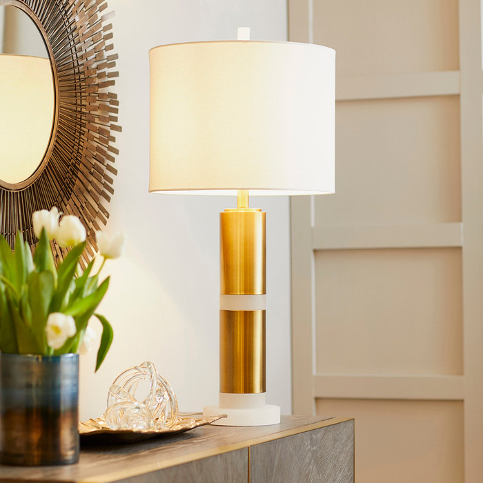 Small Knotty Sphere in Clear by Cyan Design