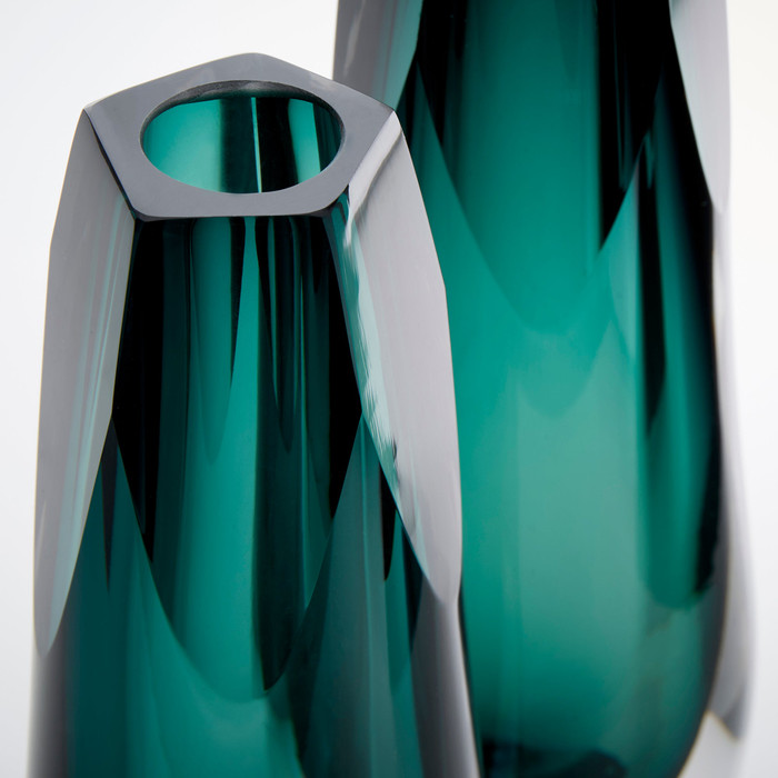 Large Galatea Vase in Green by Cyan Design